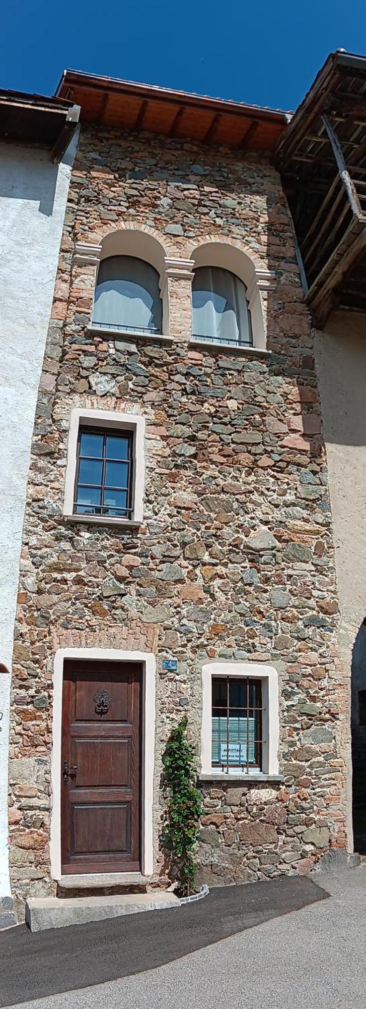 Antica Torre Del Castello Casa Ceresiana Villa Carabietta Kültér fotó